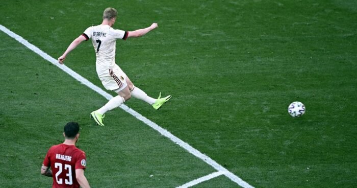 Cincisprezece minute de fotbal